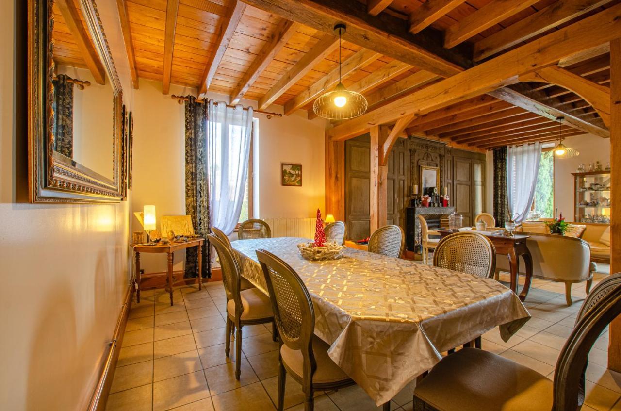 La Chambre D'Amis La Costignieres Montgueux Экстерьер фото