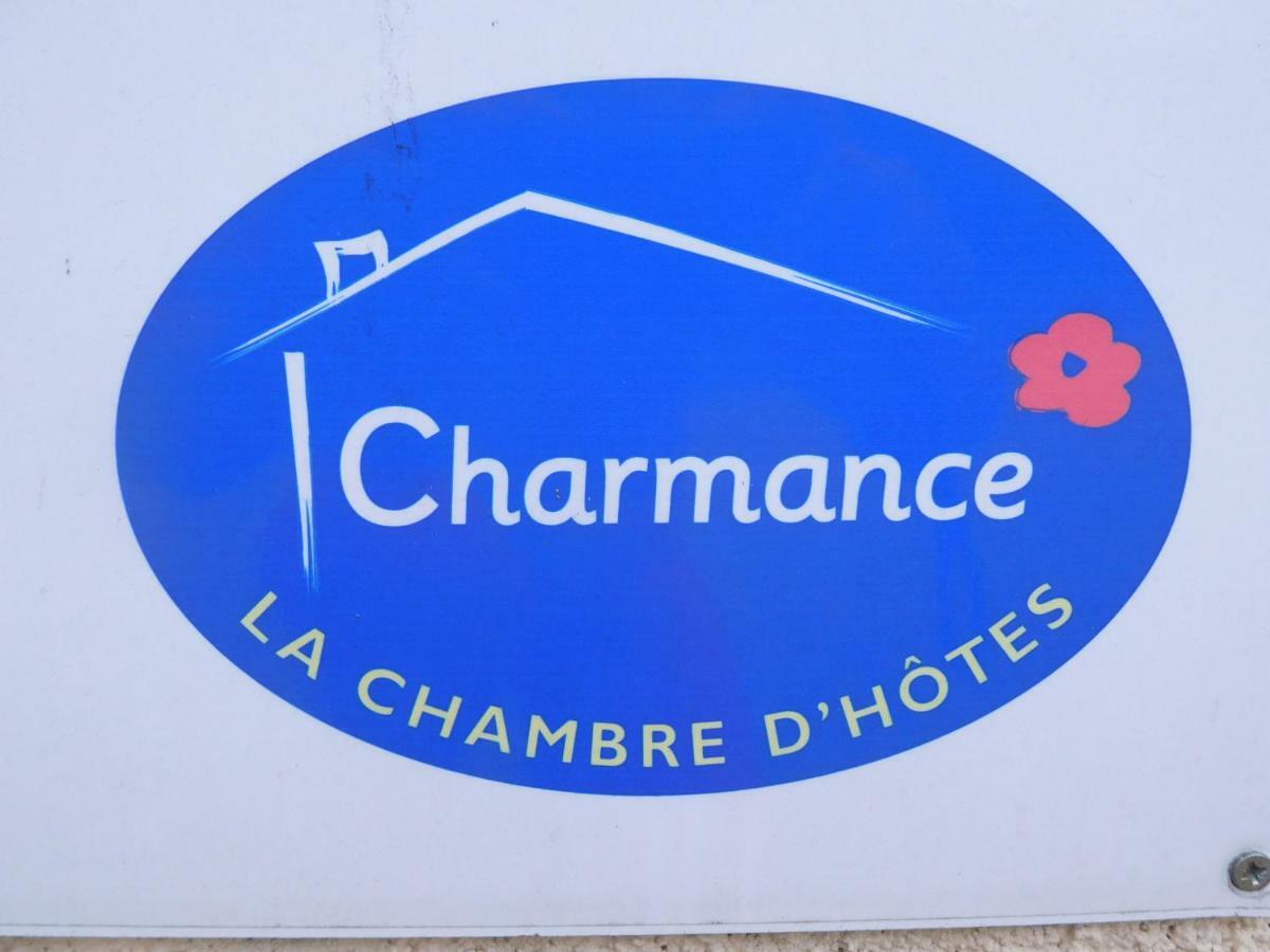 La Chambre D'Amis La Costignieres Montgueux Экстерьер фото