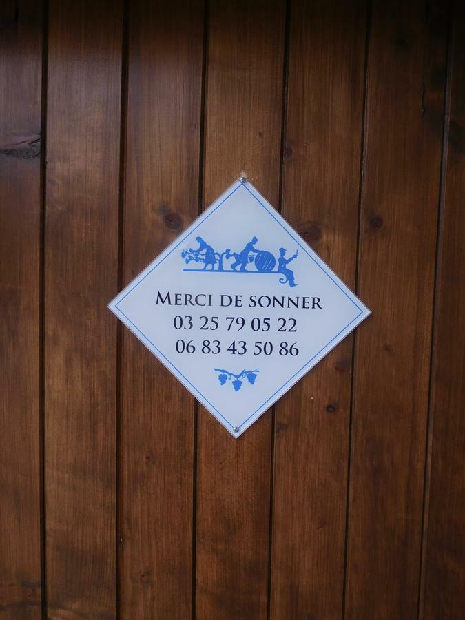 La Chambre D'Amis La Costignieres Montgueux Экстерьер фото